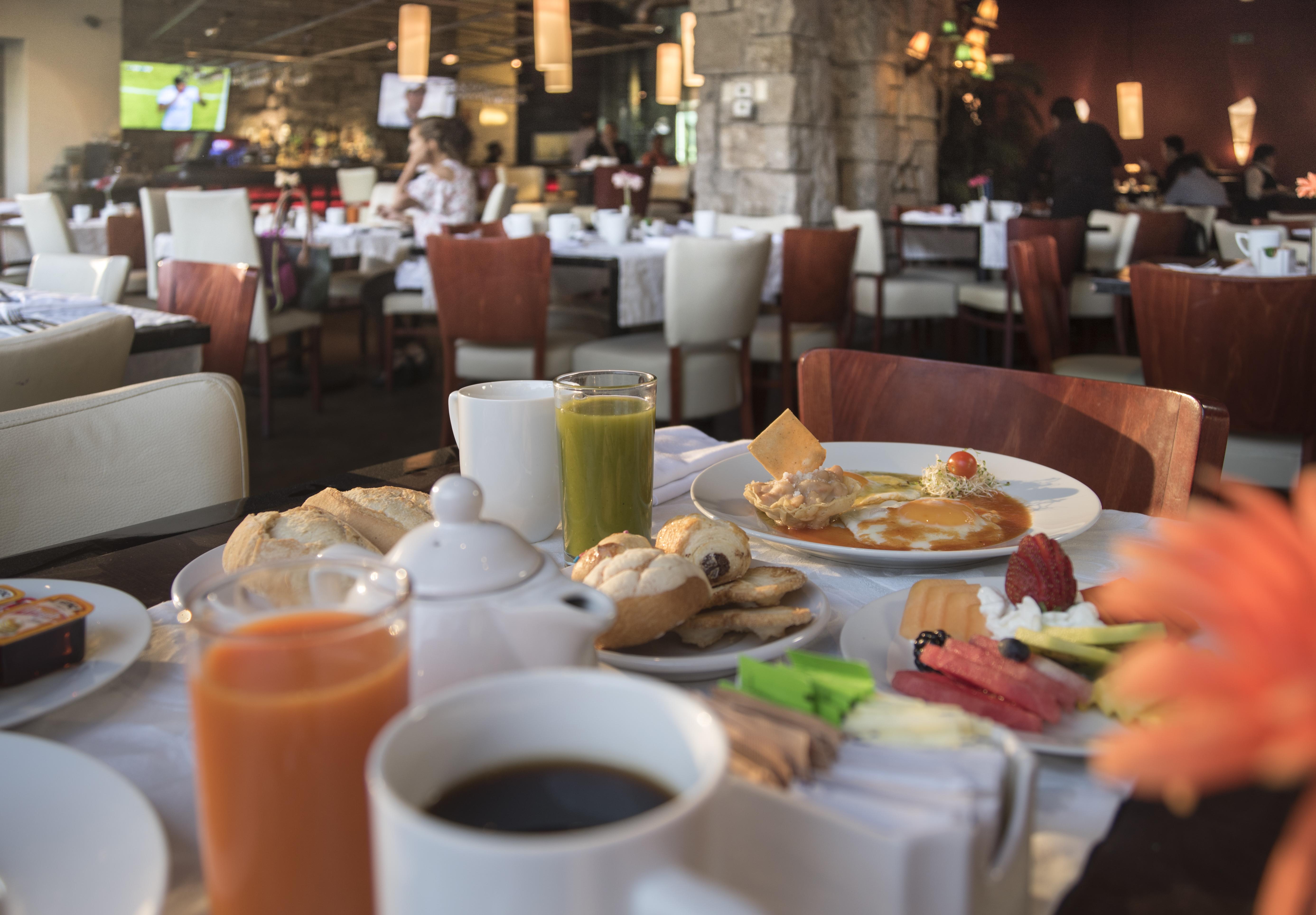 Hotel Victoria Ejecutivo Guadalajara Zewnętrze zdjęcie