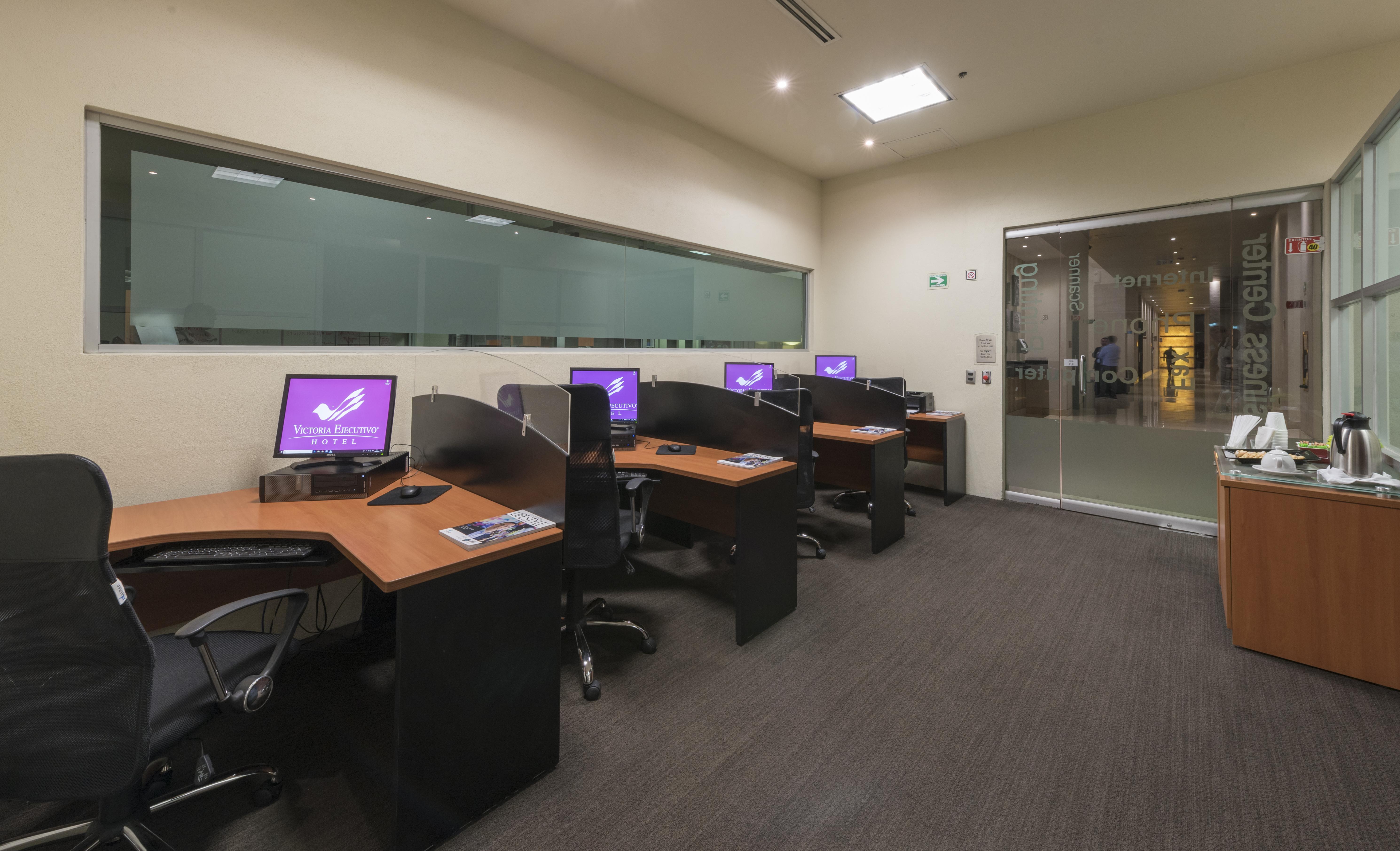 Hotel Victoria Ejecutivo Guadalajara Zewnętrze zdjęcie