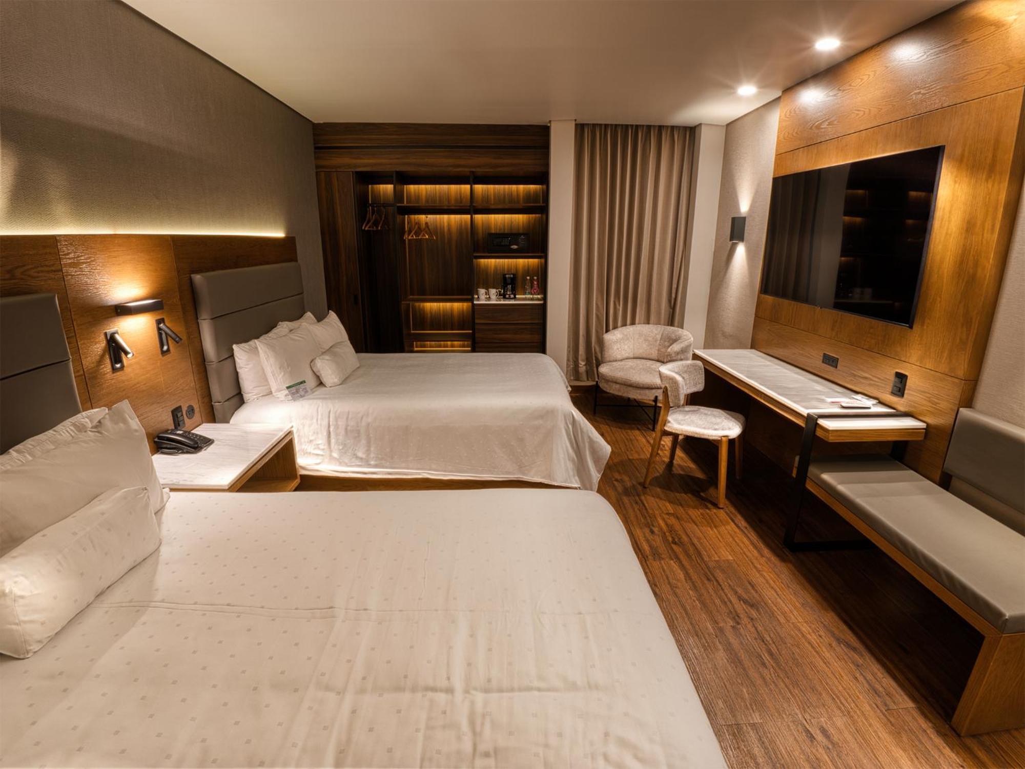 Hotel Victoria Ejecutivo Guadalajara Zewnętrze zdjęcie